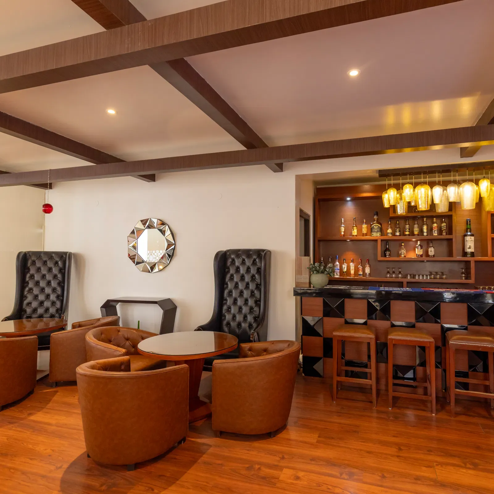 bar-4
